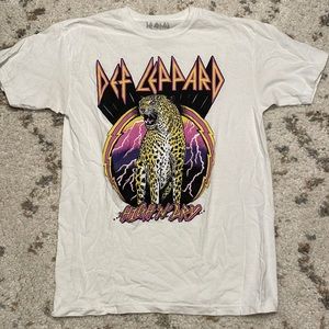 Def Leppard Band Tee